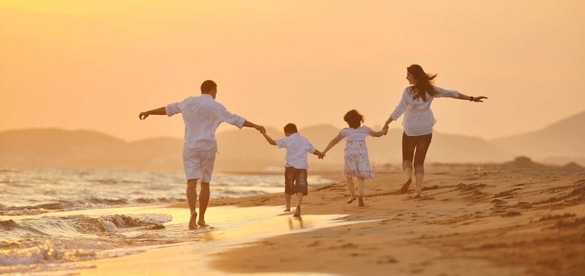 Gia đình Nước Thiên Đàng và gia đình dưới đất